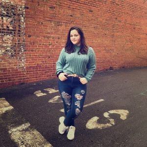 Meet your Posher, Anna